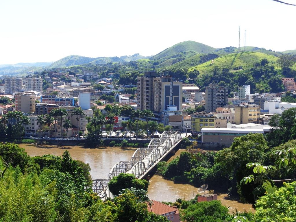 Cenário urbano de Barra do Piraí